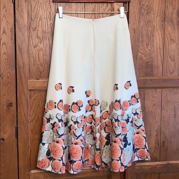 🌹PICOBELL Flair Skirt with Roses🌹 - Picture 4 of 6